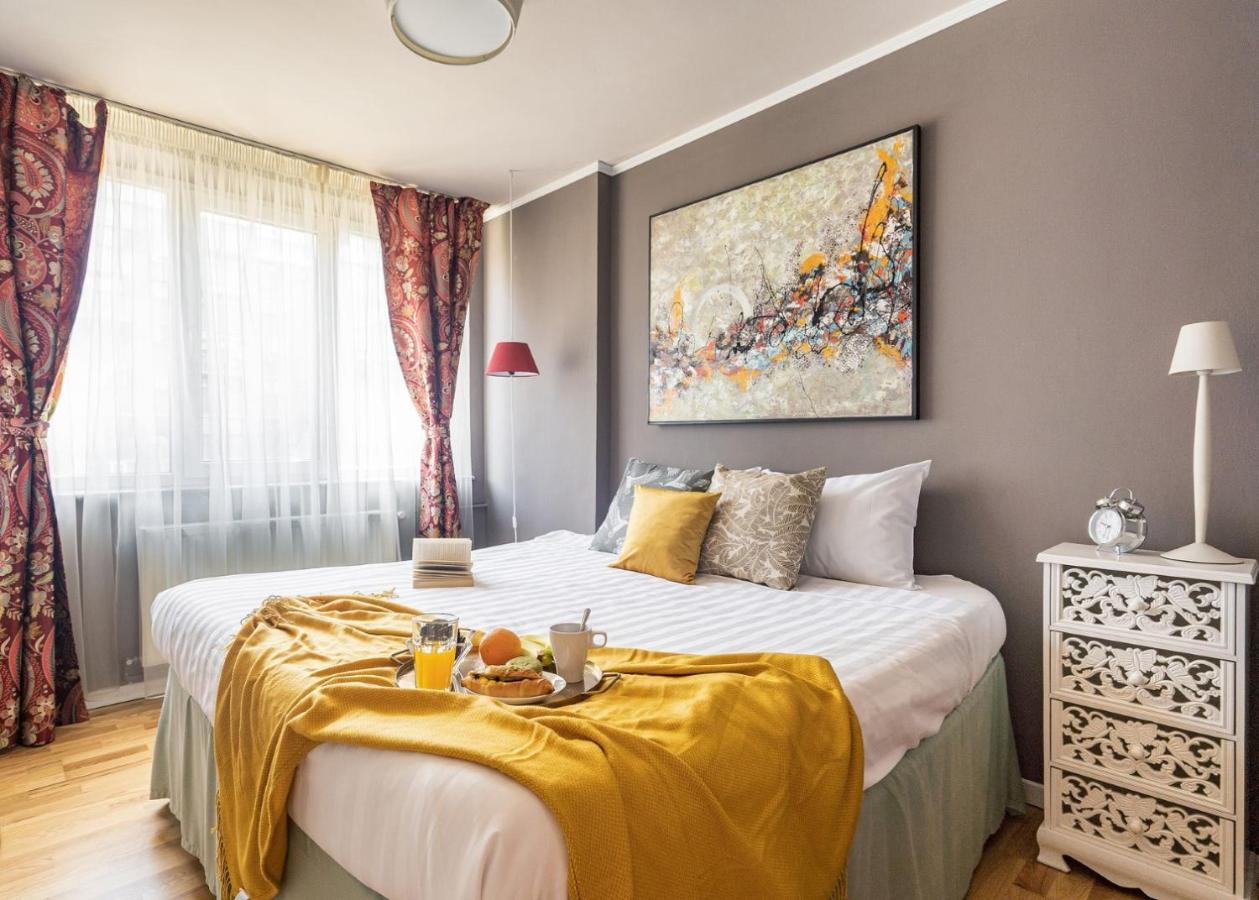 Spacious Downtown Apartment - Old Town Bucarest Exterior foto